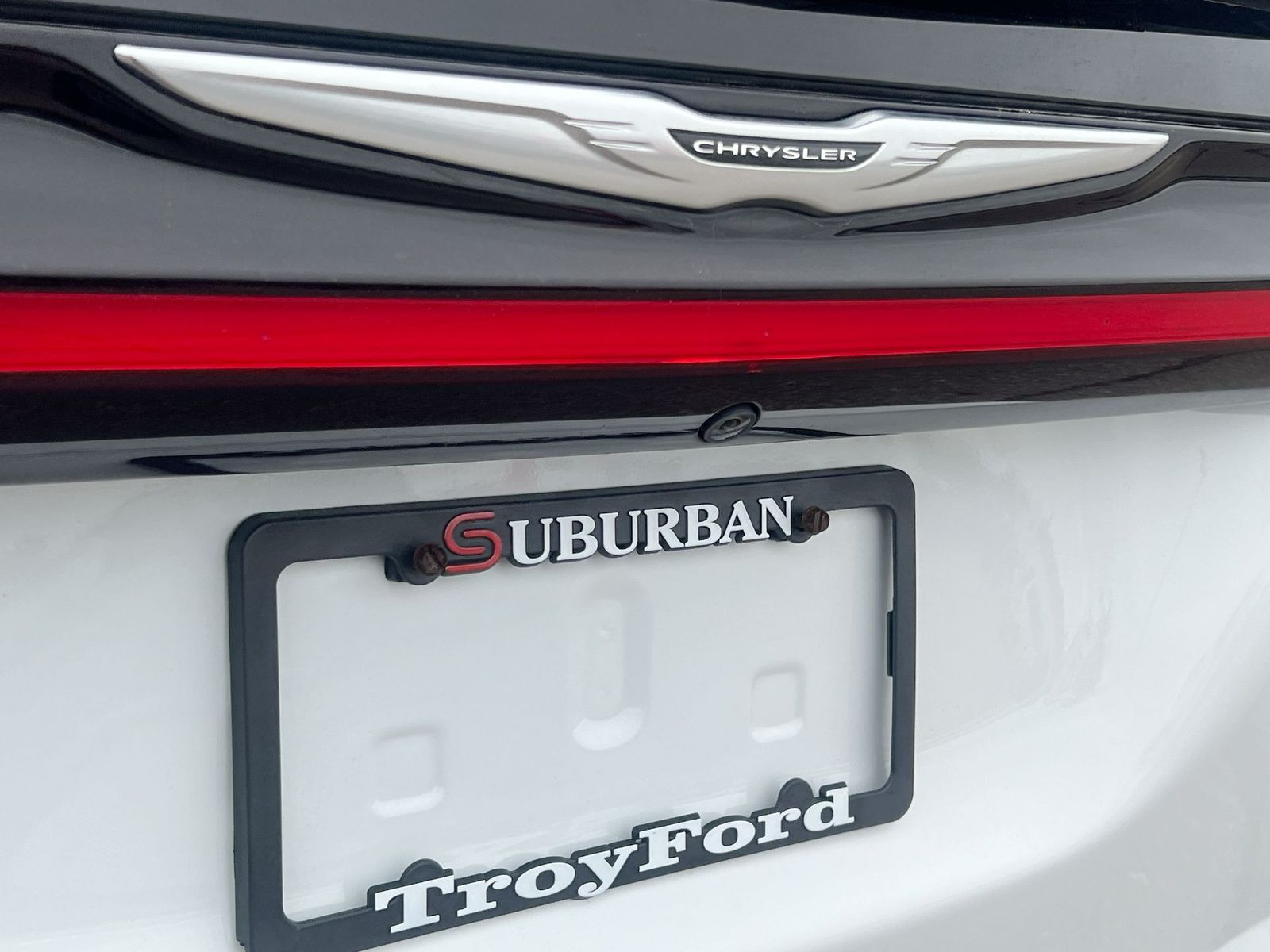 Thumbnail: 2023 Chrysler Pacifica - 12