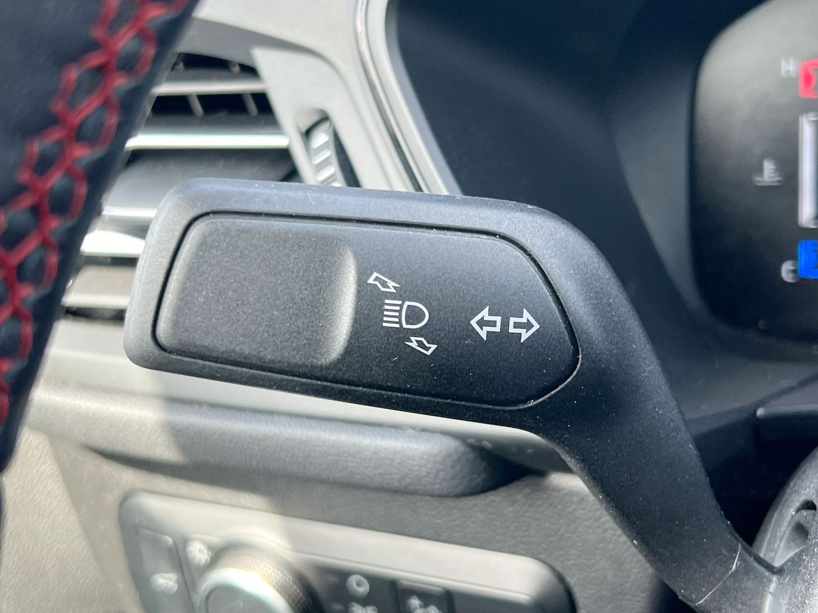 Thumbnail: 2024 Ford Escape - 26