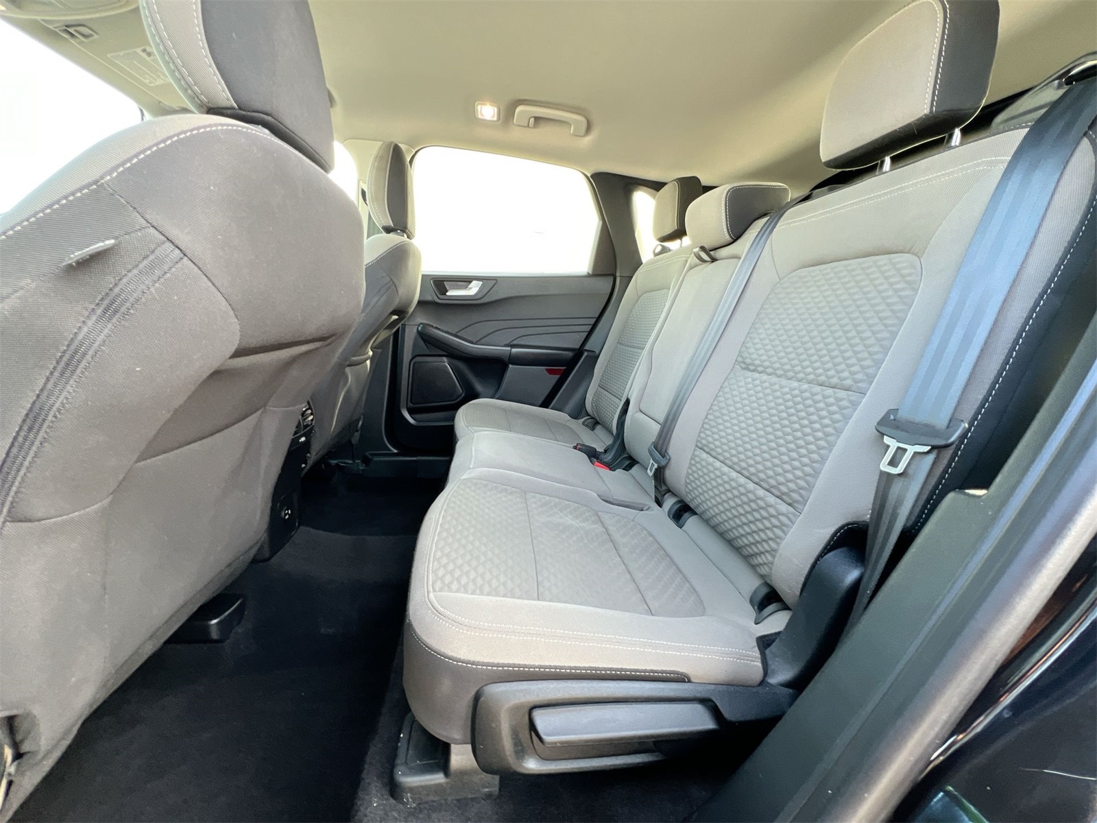 Thumbnail: 2021 Ford Escape - 20