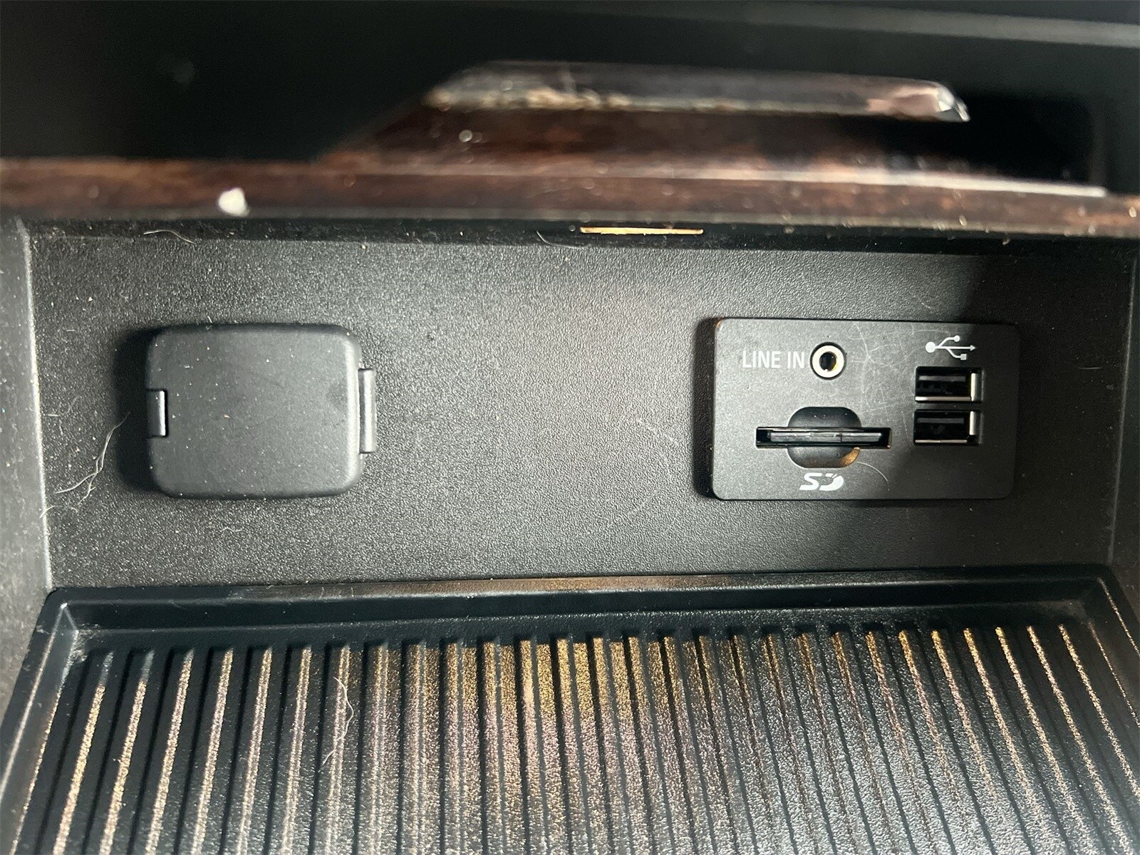 Thumbnail: 2015 Ford F-150 - 30