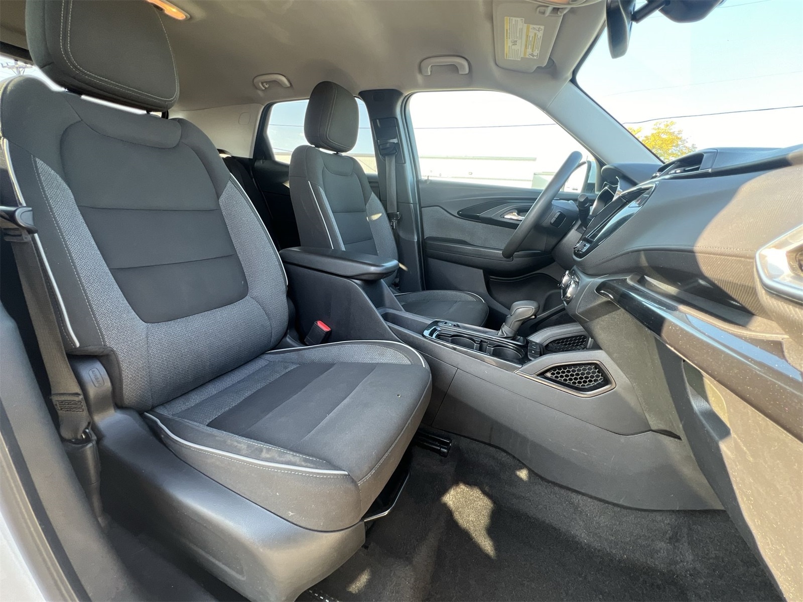 Thumbnail: 2021 Chevrolet TrailBlazer - 22