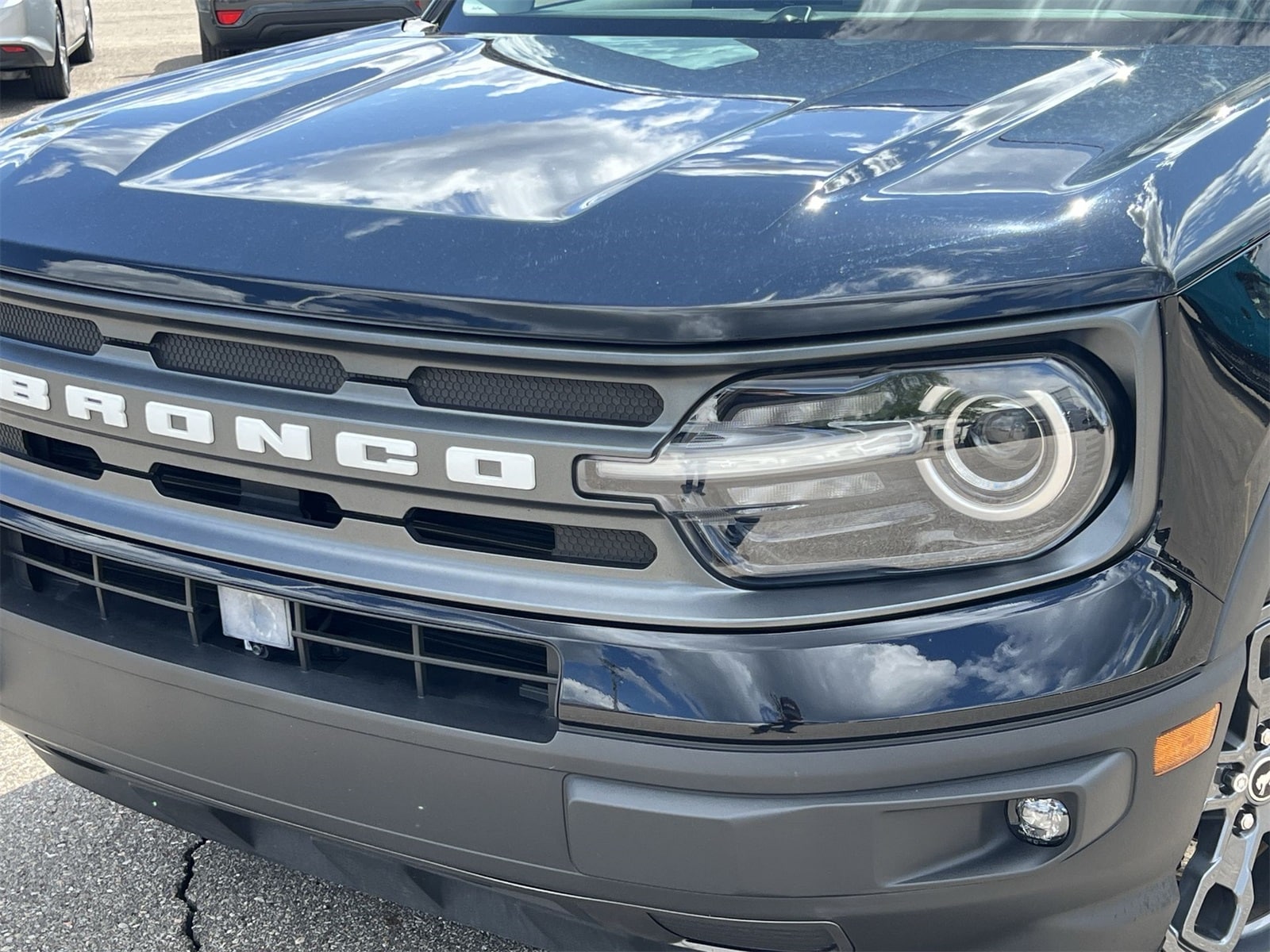 Thumbnail: 2021 Ford Bronco Sport - 11