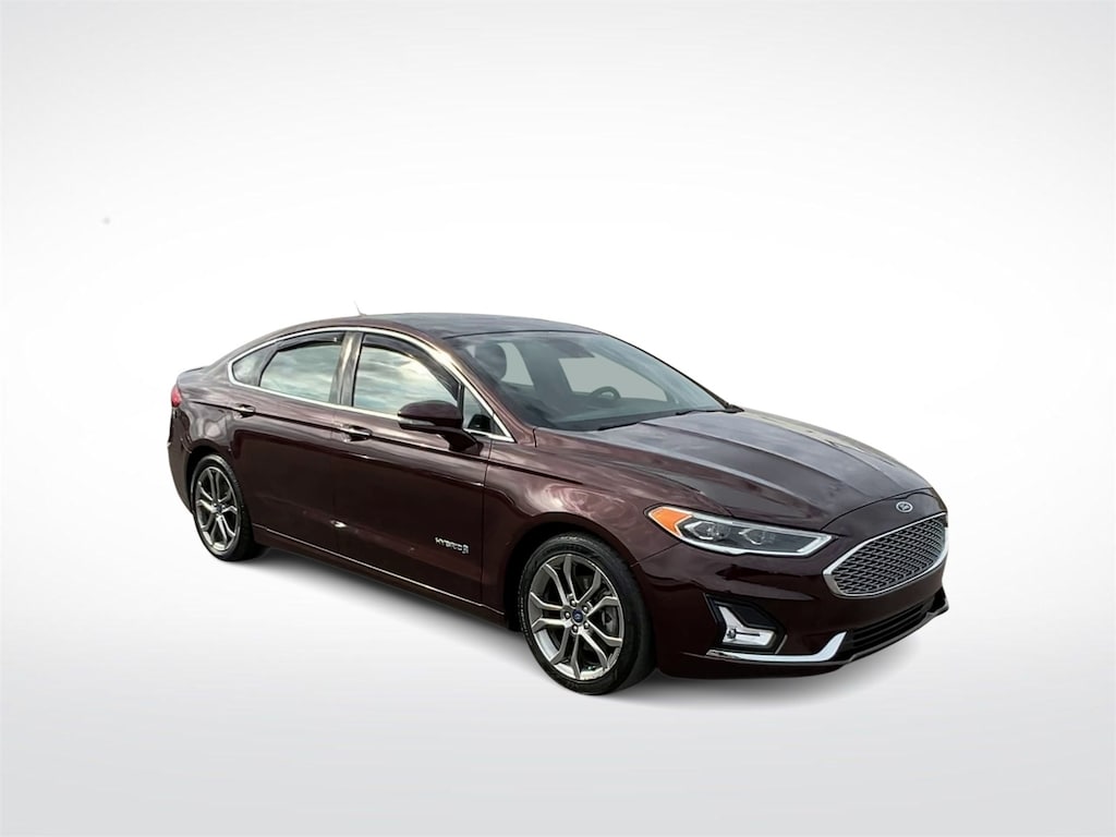 Used 2019 Ford Fusion Hybrid Titanium Sedan