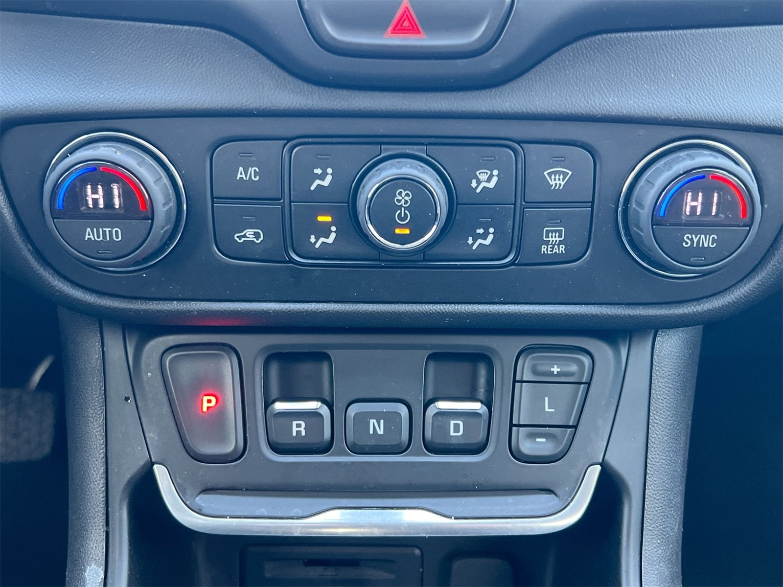 Thumbnail: 2019 GMC Terrain - 28