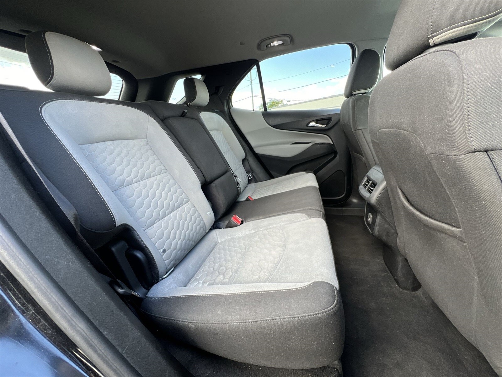 Thumbnail: 2020 Chevrolet Equinox - 21