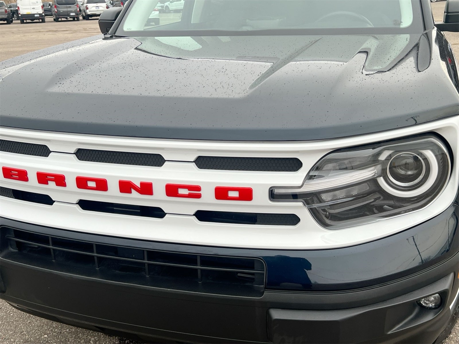 Thumbnail: 2023 Ford Bronco Sport - 11