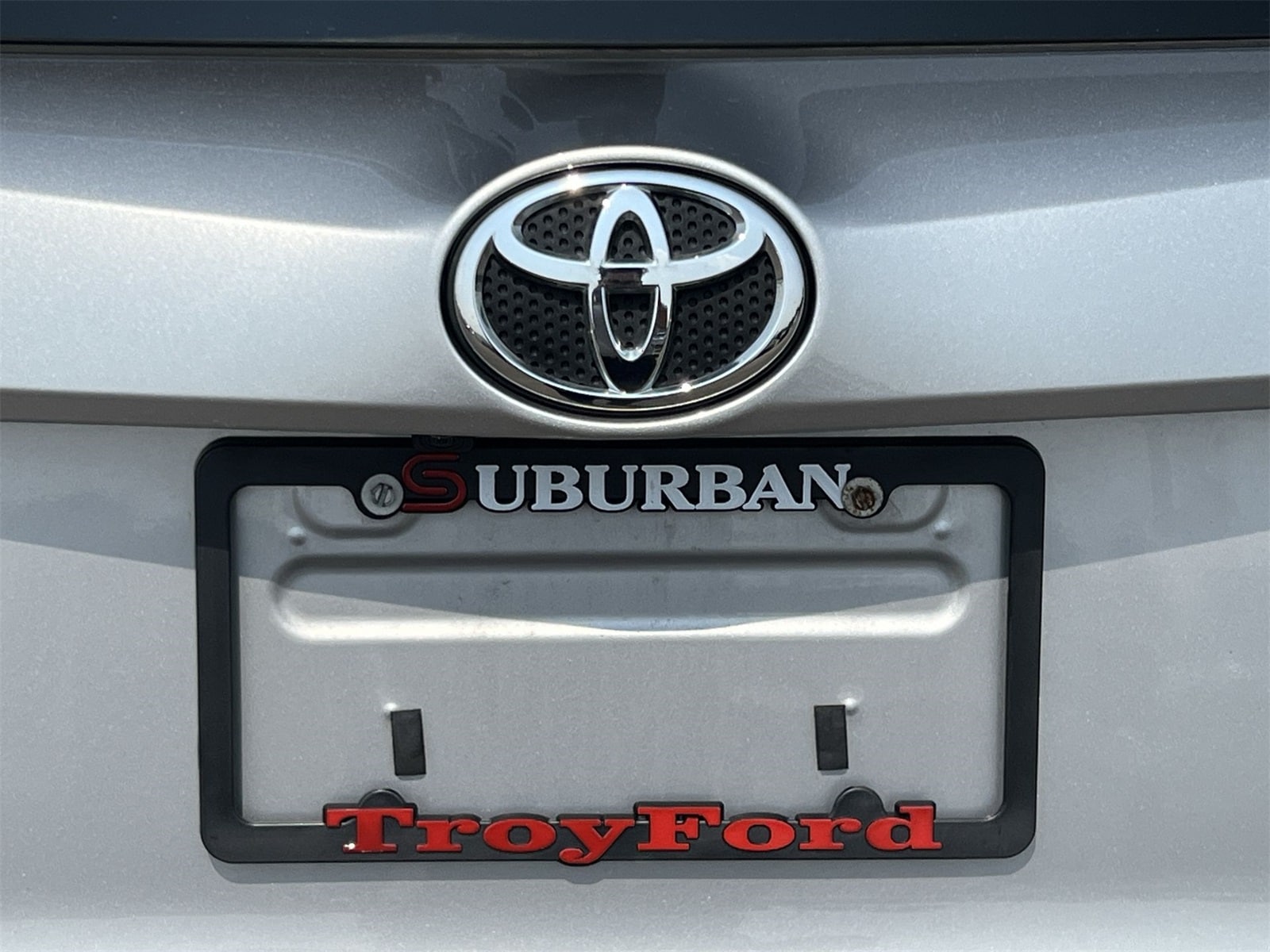 Thumbnail: 2017 Toyota RAV4 - 12