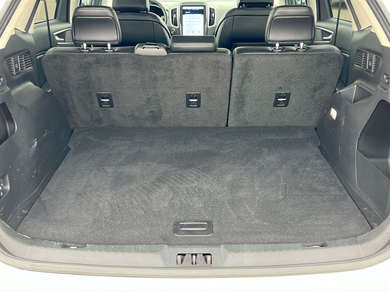 Thumbnail: 2024 Ford Edge - 34