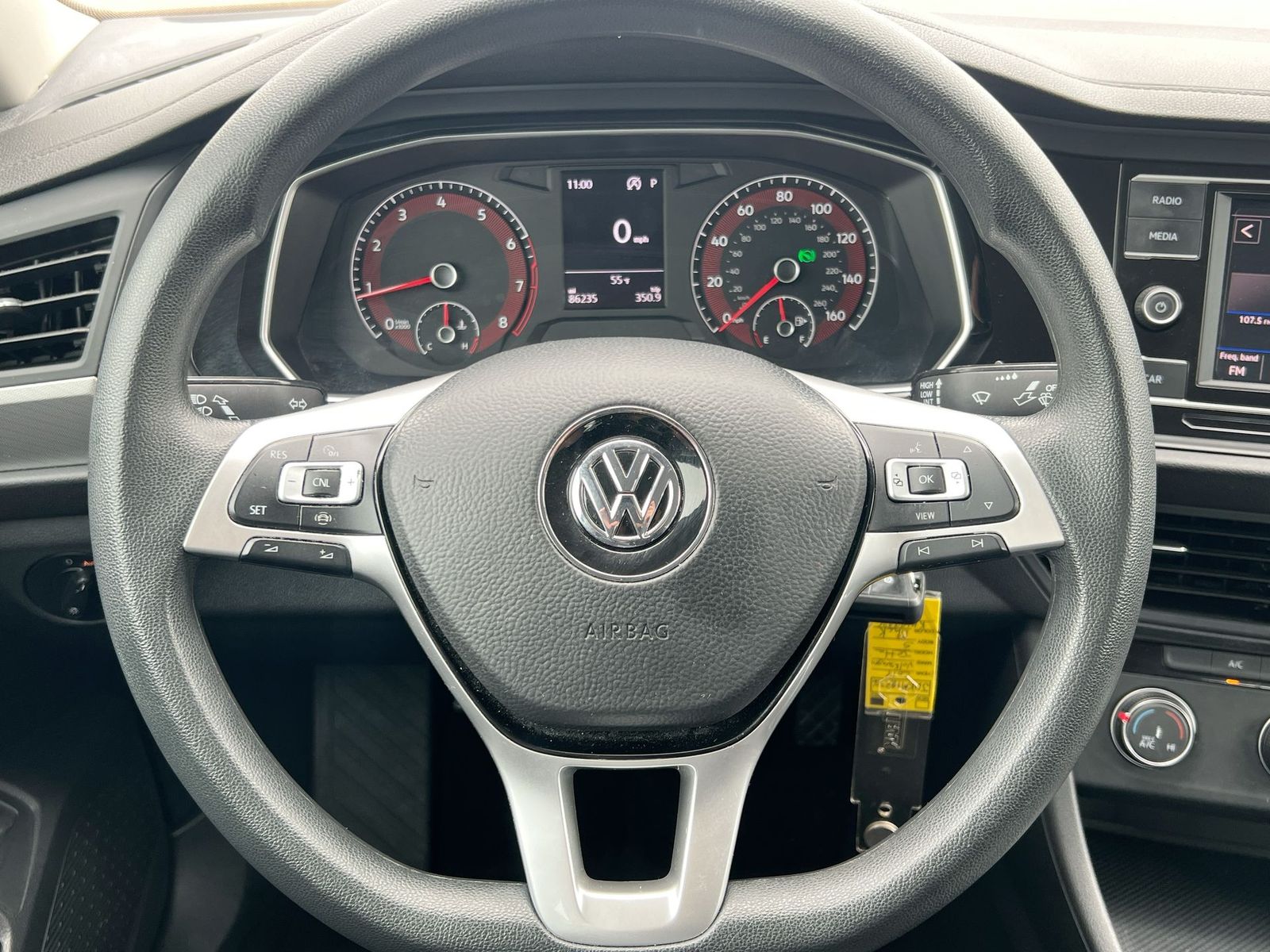 Thumbnail: 2019 Volkswagen Jetta - 22