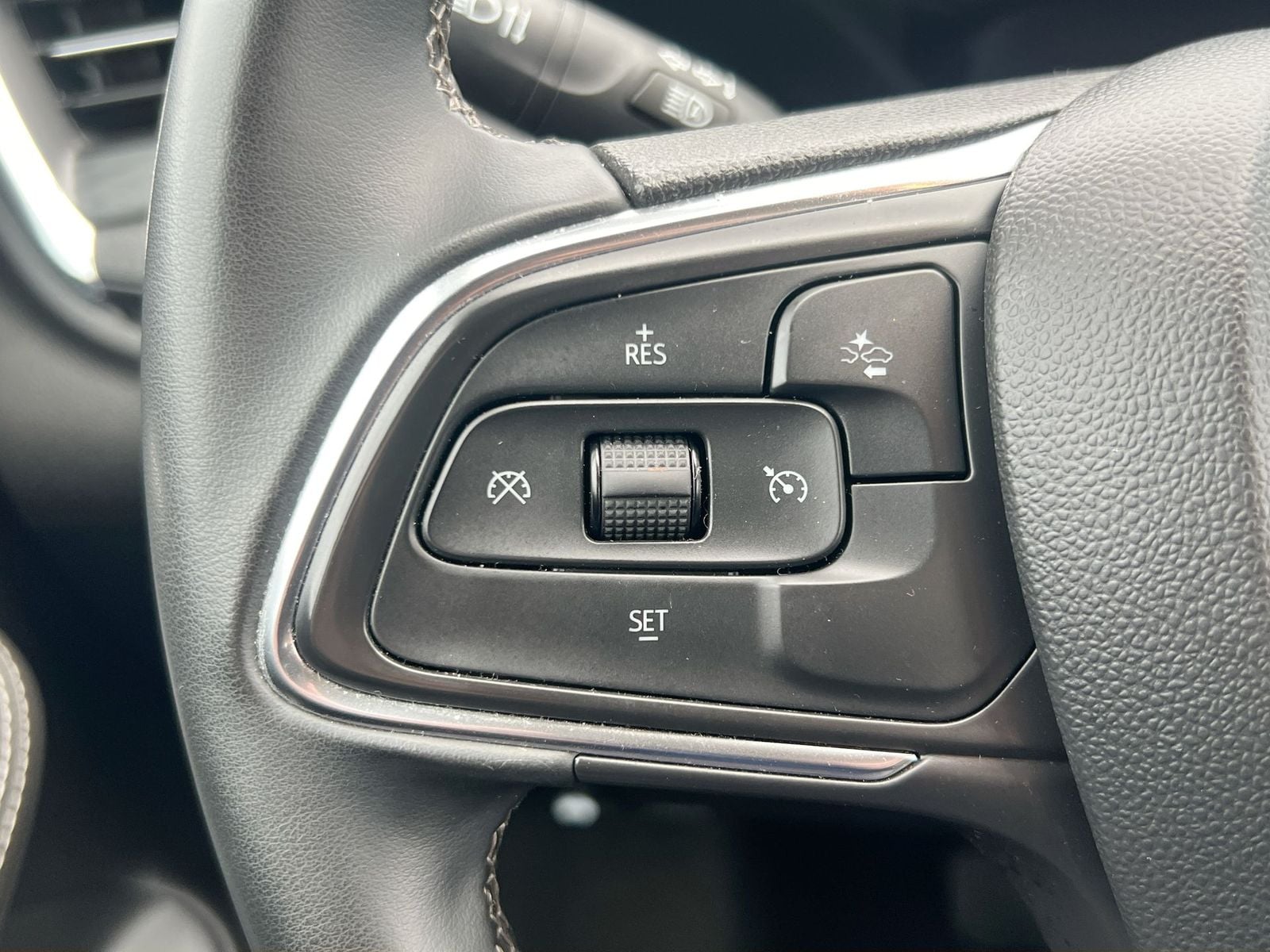 Thumbnail: 2025 Buick Encore GX - 23