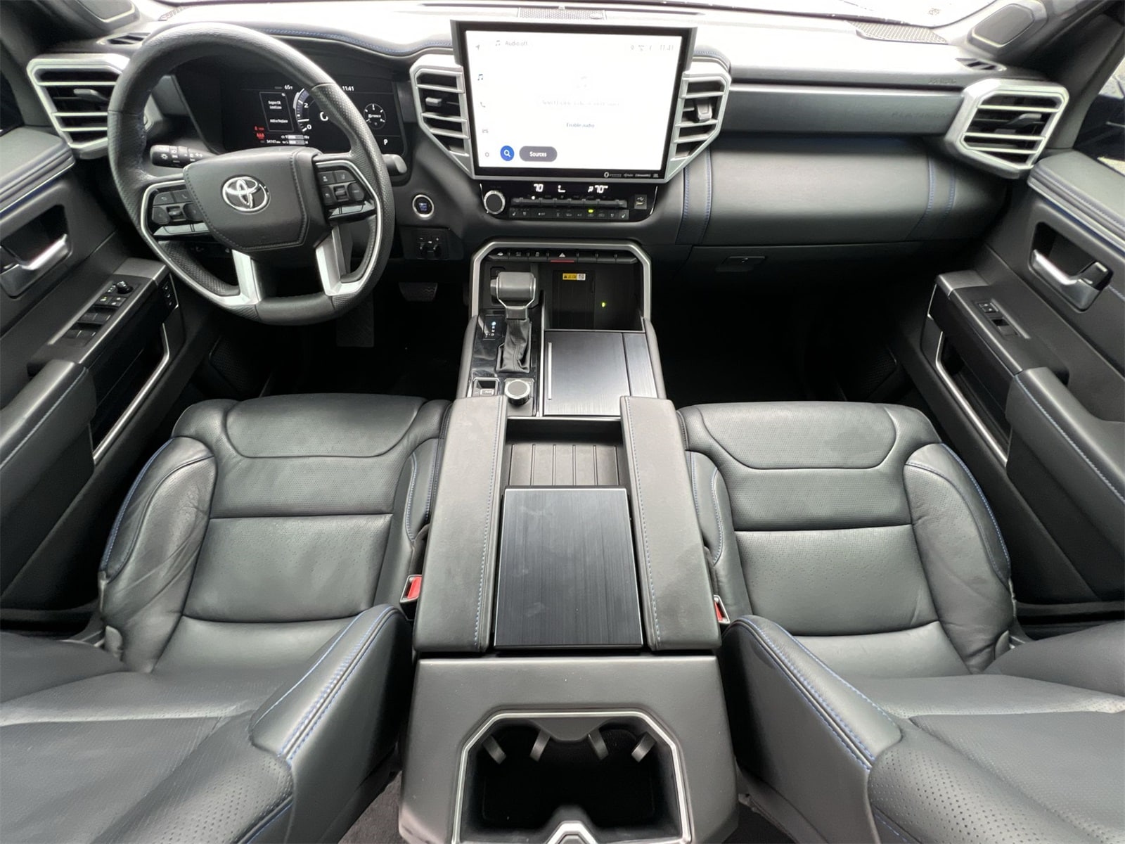 Thumbnail: 2023 Toyota Tundra - 16