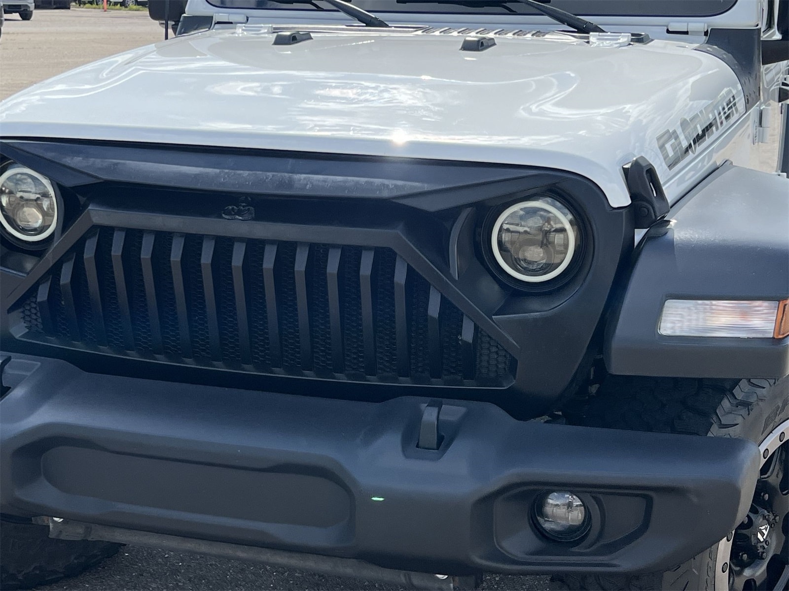 Thumbnail: 2020 Jeep Gladiator - 11