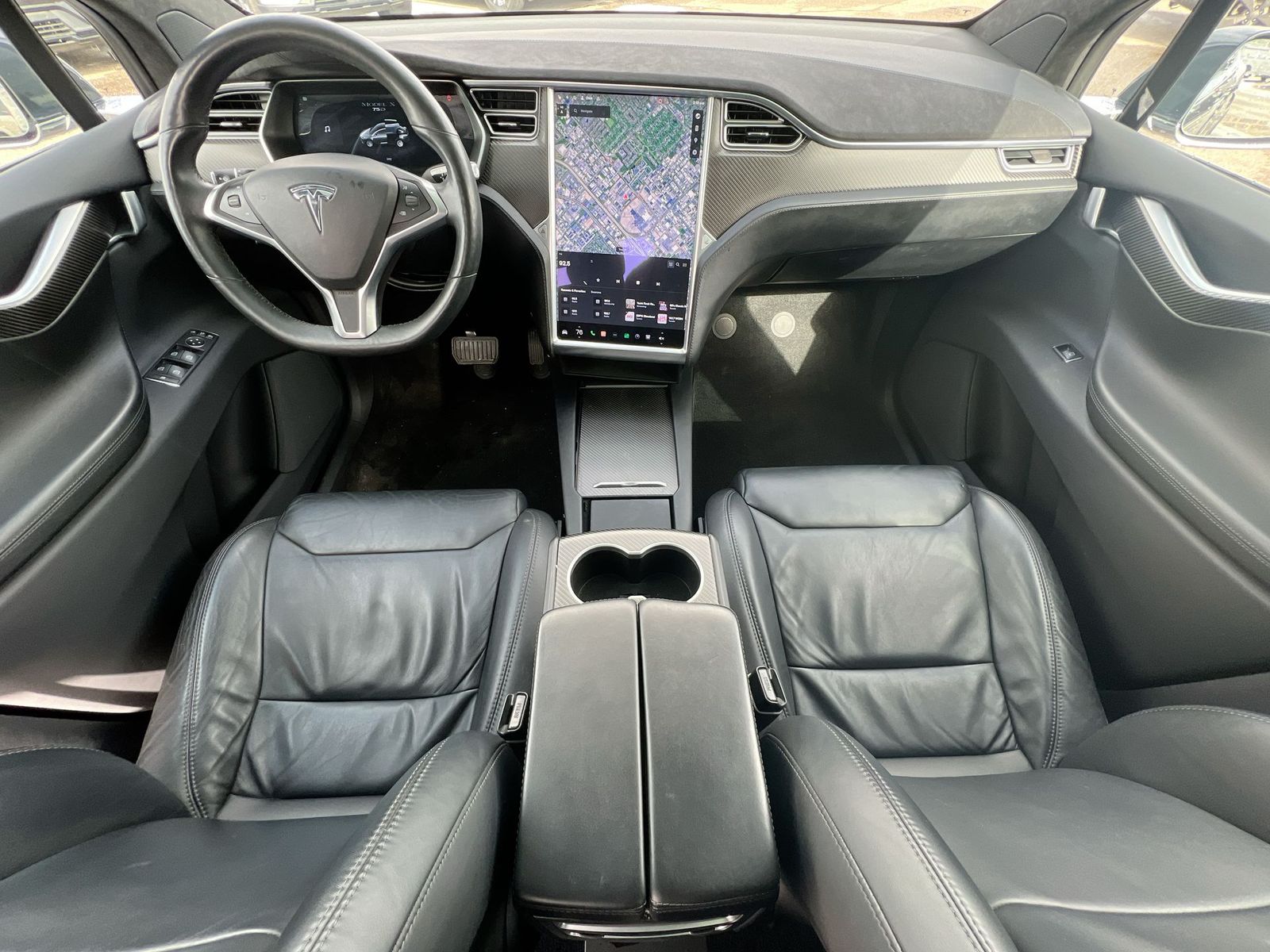 Thumbnail: 2017 Tesla Model X - 15