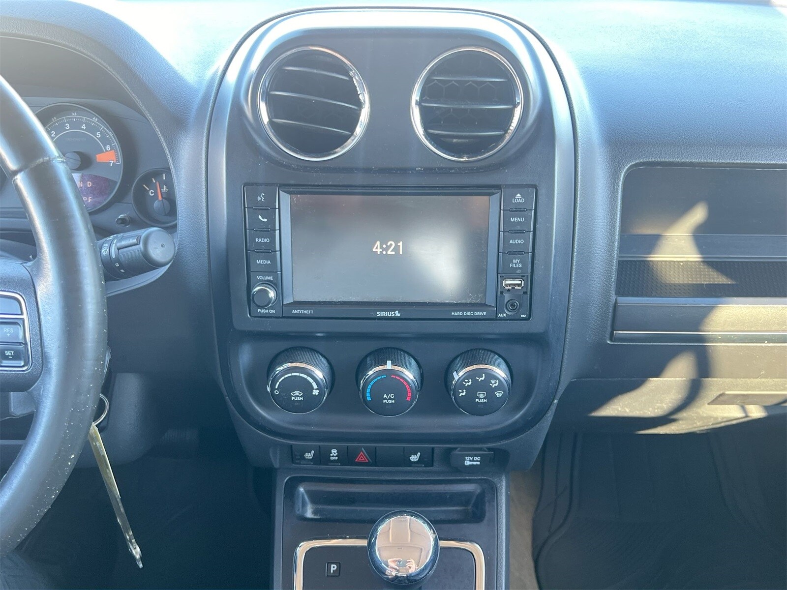 Thumbnail: 2016 Jeep Patriot - 27