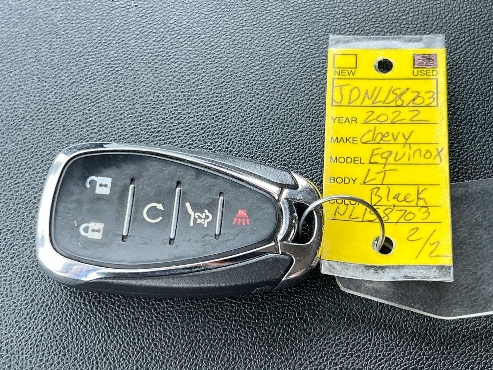 Thumbnail: 2022 Chevrolet Equinox - 35