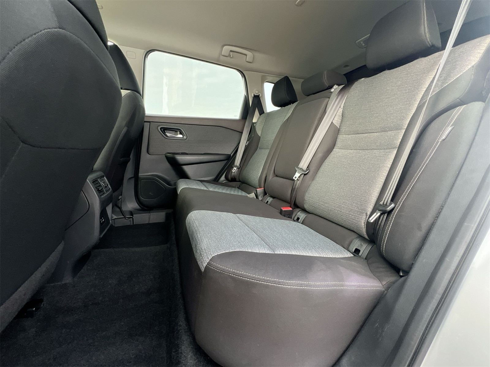 Thumbnail: 2023 Nissan Rogue - 19