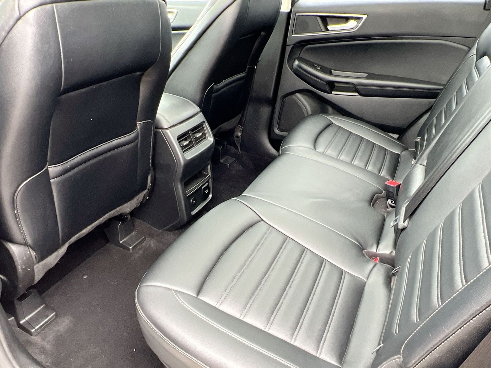 Thumbnail: 2023 Ford Edge - 18