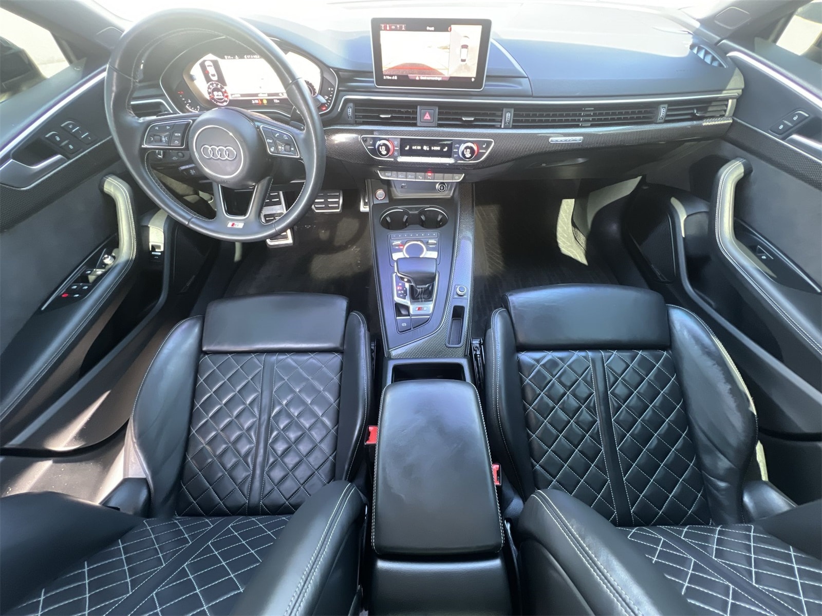 Thumbnail: 2019 Audi S5 - 16