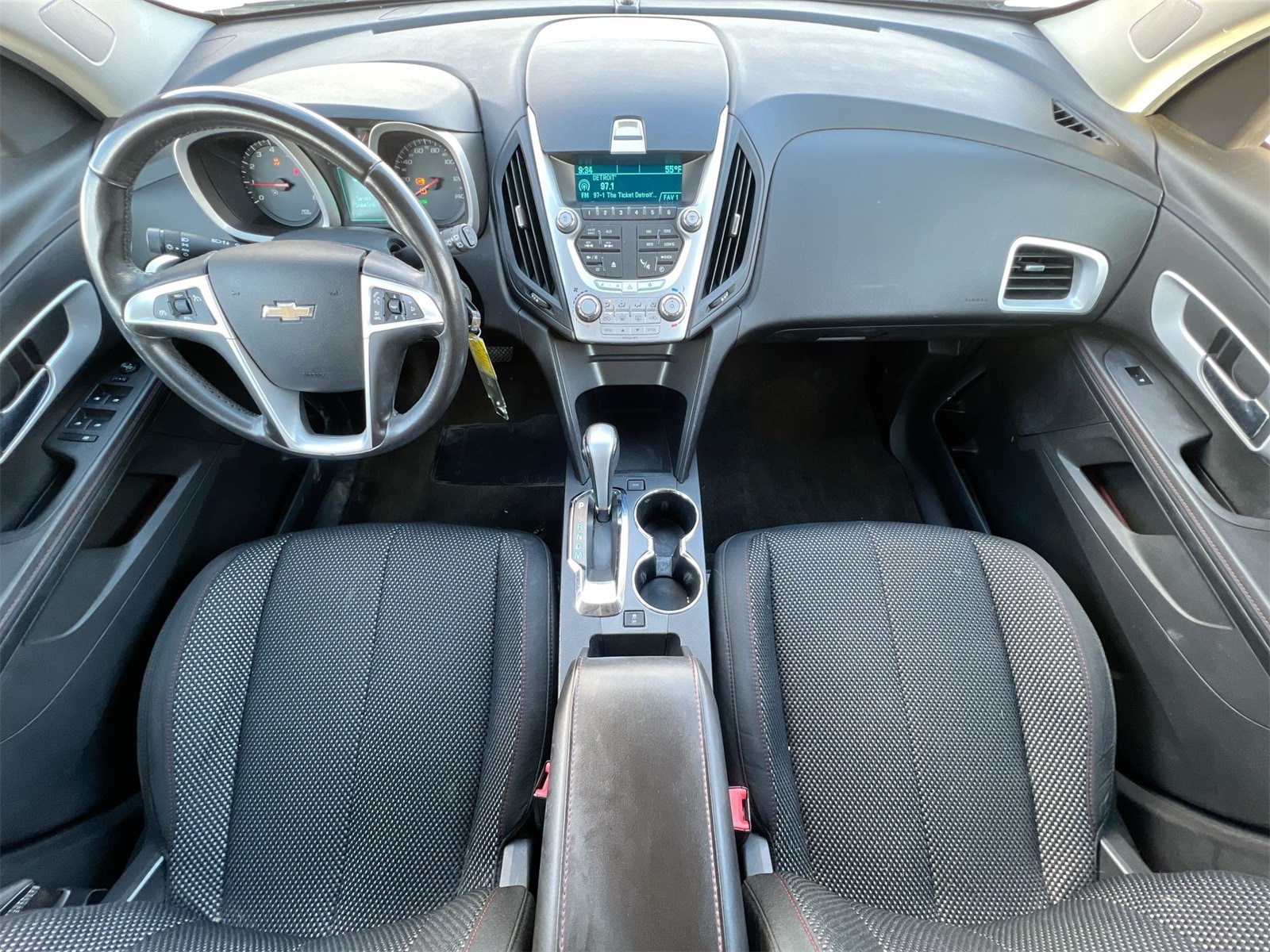 Thumbnail: 2011 Chevrolet Equinox - 15