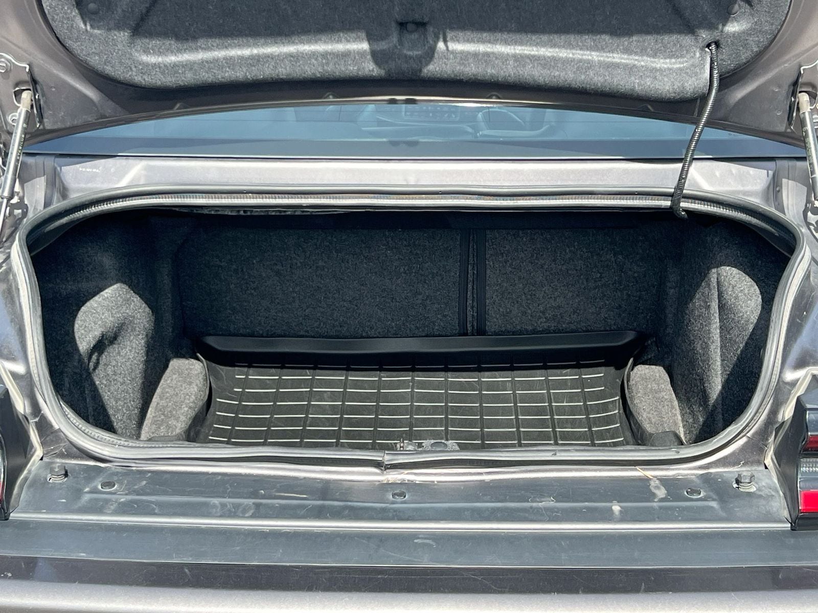 Thumbnail: 2020 Dodge Challenger - 31