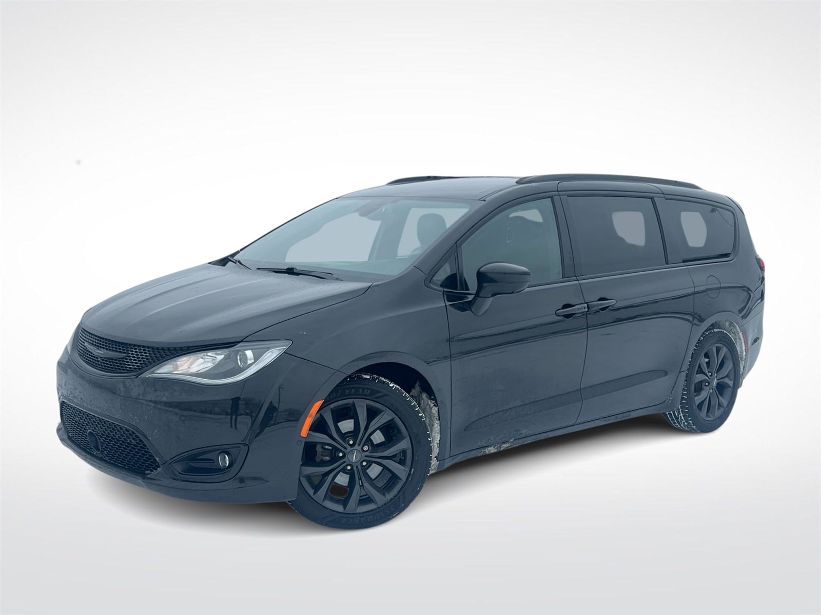 2019 Chrysler Pacifica Touring L Plus's photo