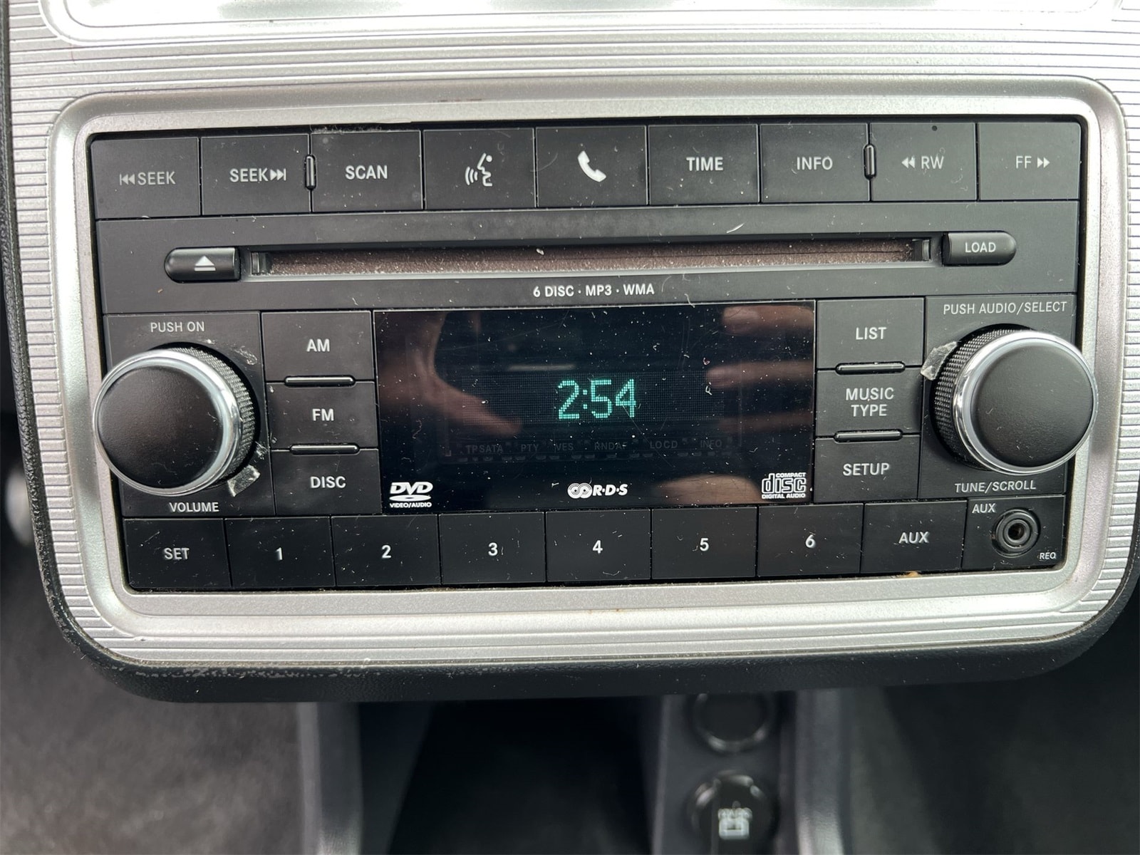Thumbnail: 2010 Dodge Journey - 27