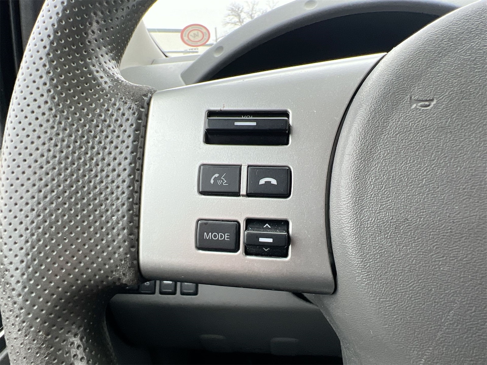 Thumbnail: 2018 Nissan Frontier - 23