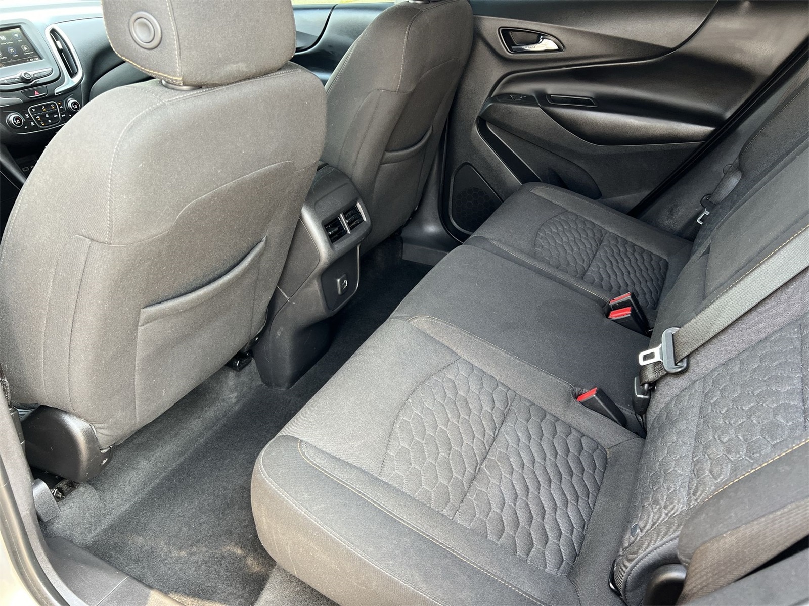 Thumbnail: 2019 Chevrolet Equinox - 18