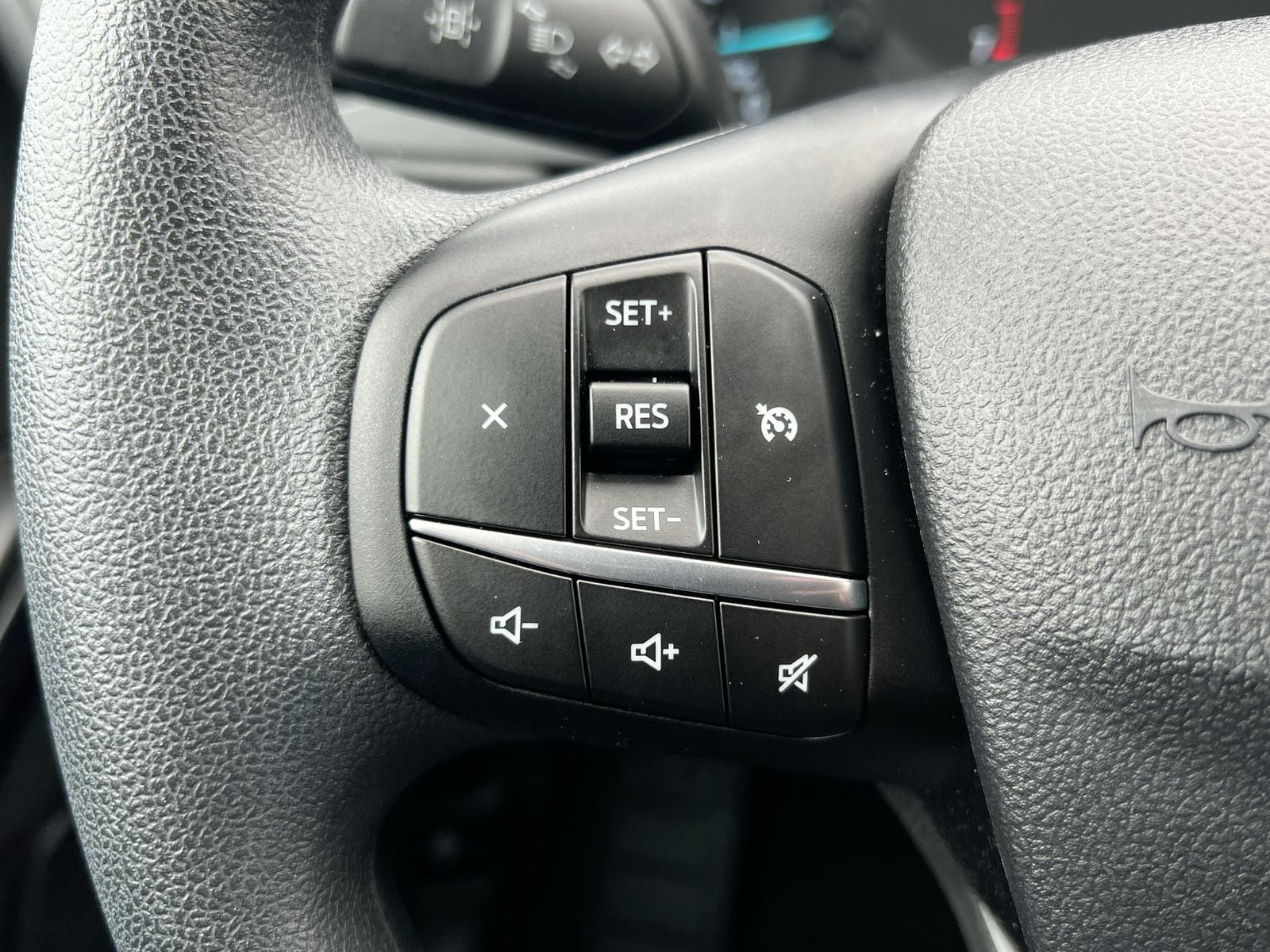 Thumbnail: 2022 Ford Escape - 23