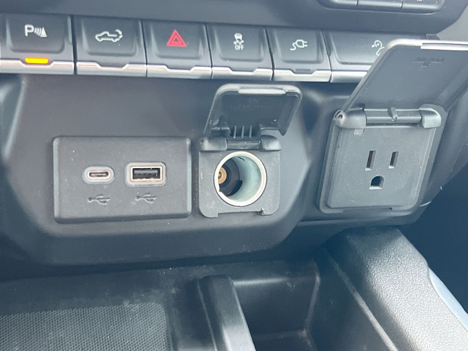 Thumbnail: 2022 GMC Sierra 2500 - 30