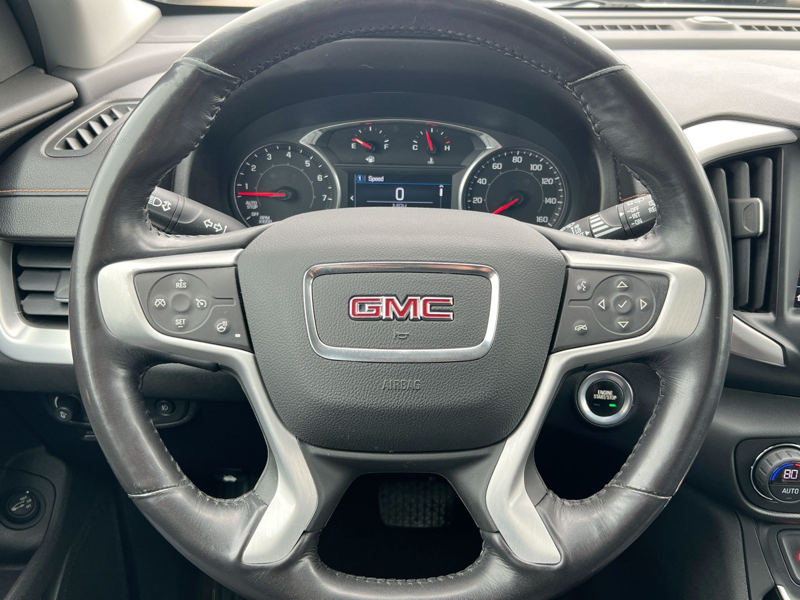 Thumbnail: 2018 GMC Terrain - 22