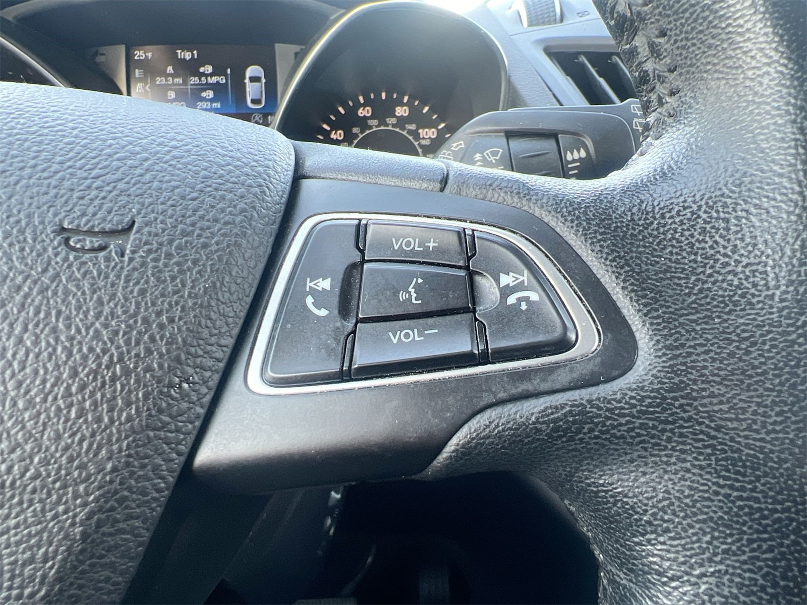 Thumbnail: 2019 Ford Escape - 24