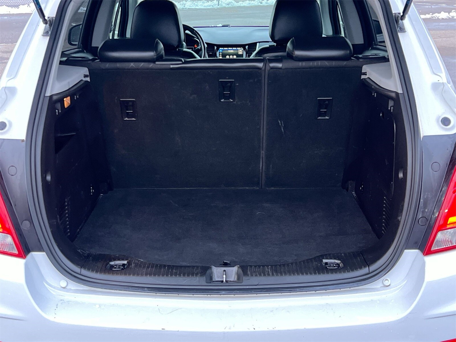 Thumbnail: 2019 Chevrolet Trax - 34