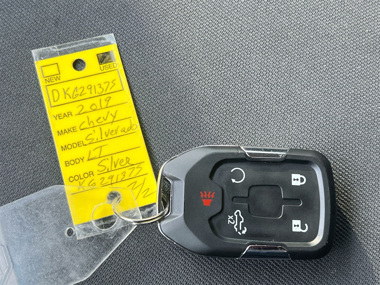 Thumbnail: 2019 Chevrolet Silverado 1500 - 35