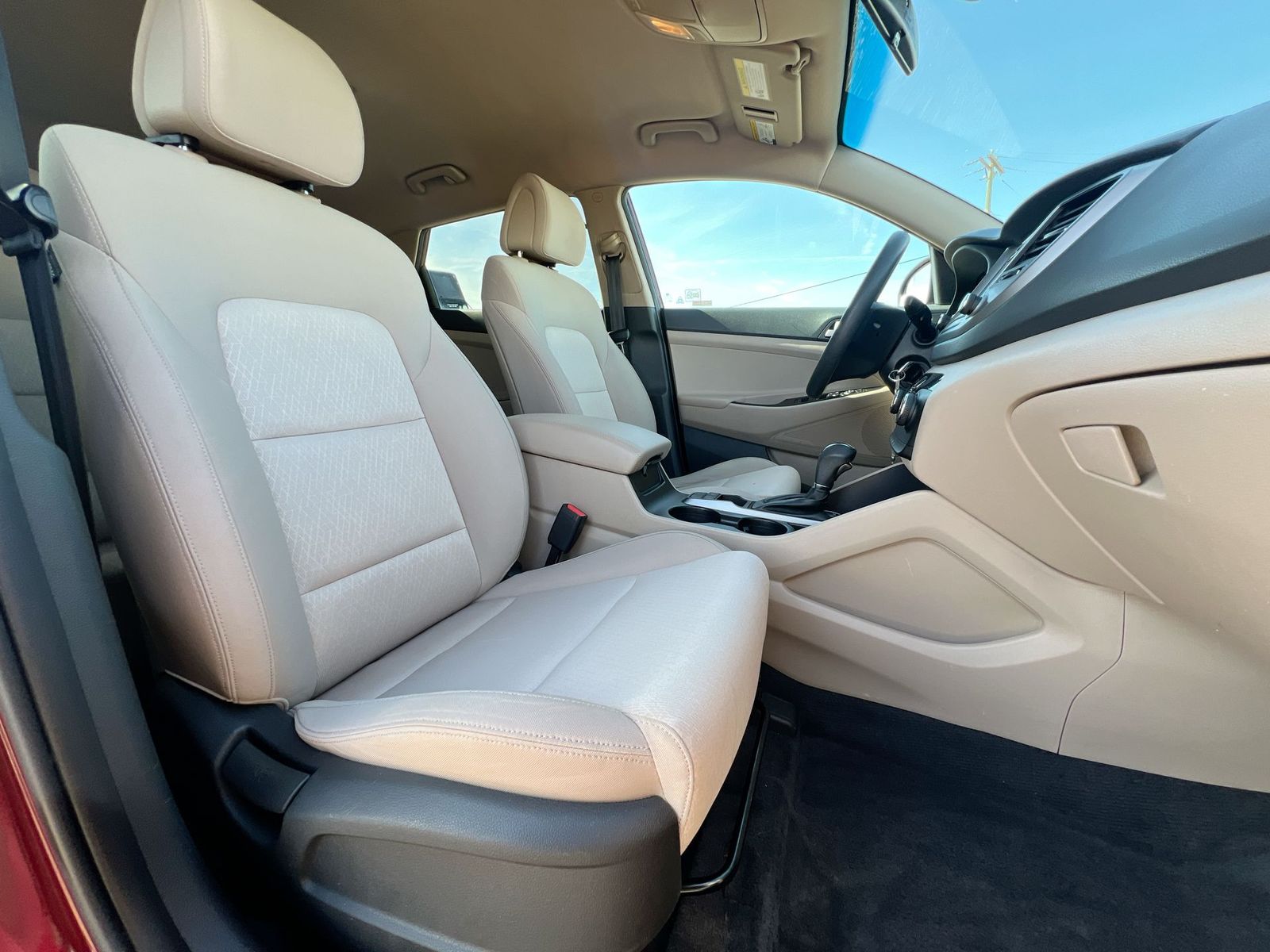 Thumbnail: 2017 Hyundai Tucson - 21