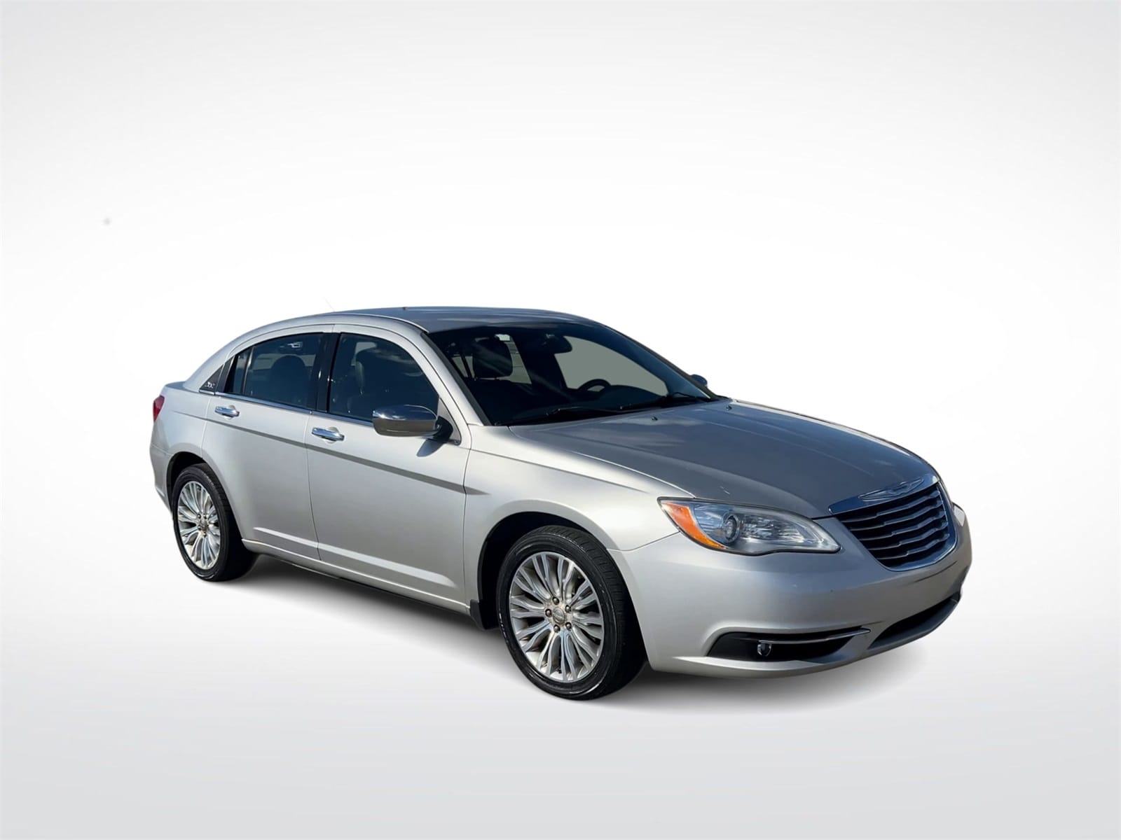 Used 2011 Chrysler 200 Limited with VIN 1C3BC2FG8BN618175 for sale in Troy, MI