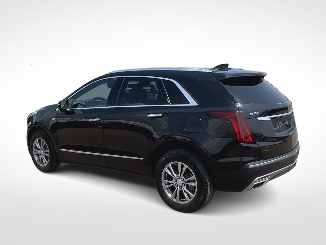 Thumbnail: 2023 Cadillac XT5 - 6