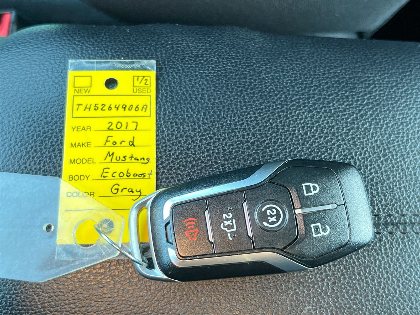 Thumbnail: 2017 Ford Mustang - 34