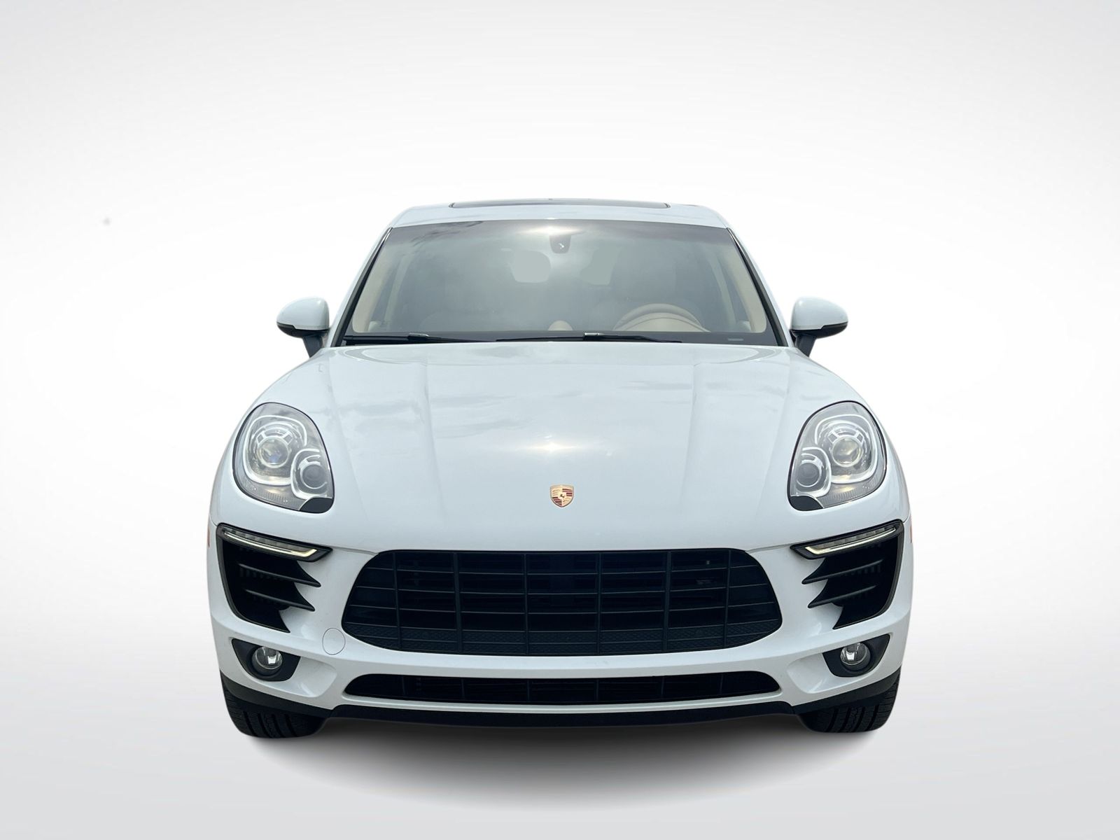 Thumbnail: 2015 Porsche Macan - 3