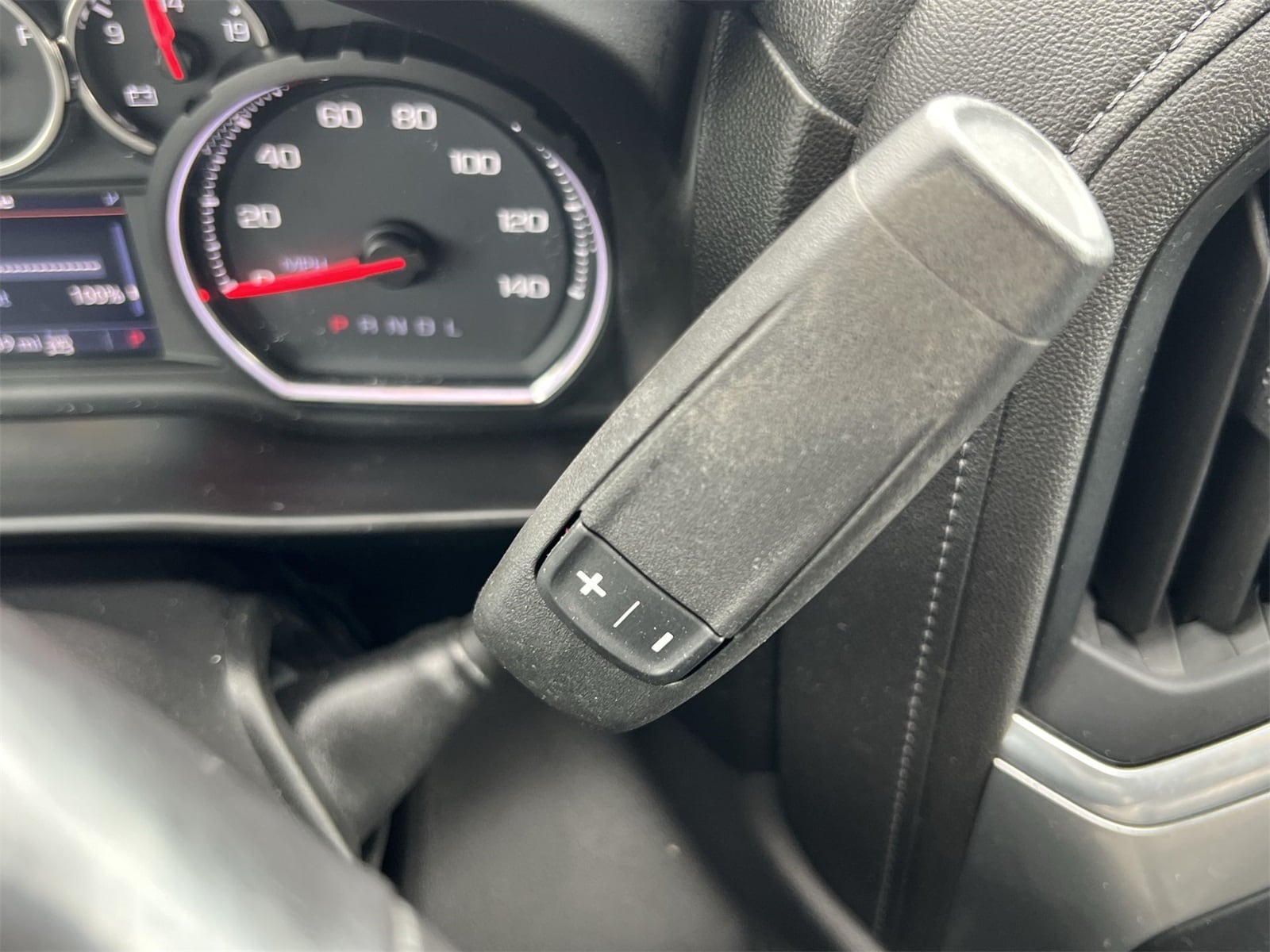 Thumbnail: 2019 Chevrolet Silverado 1500 - 30