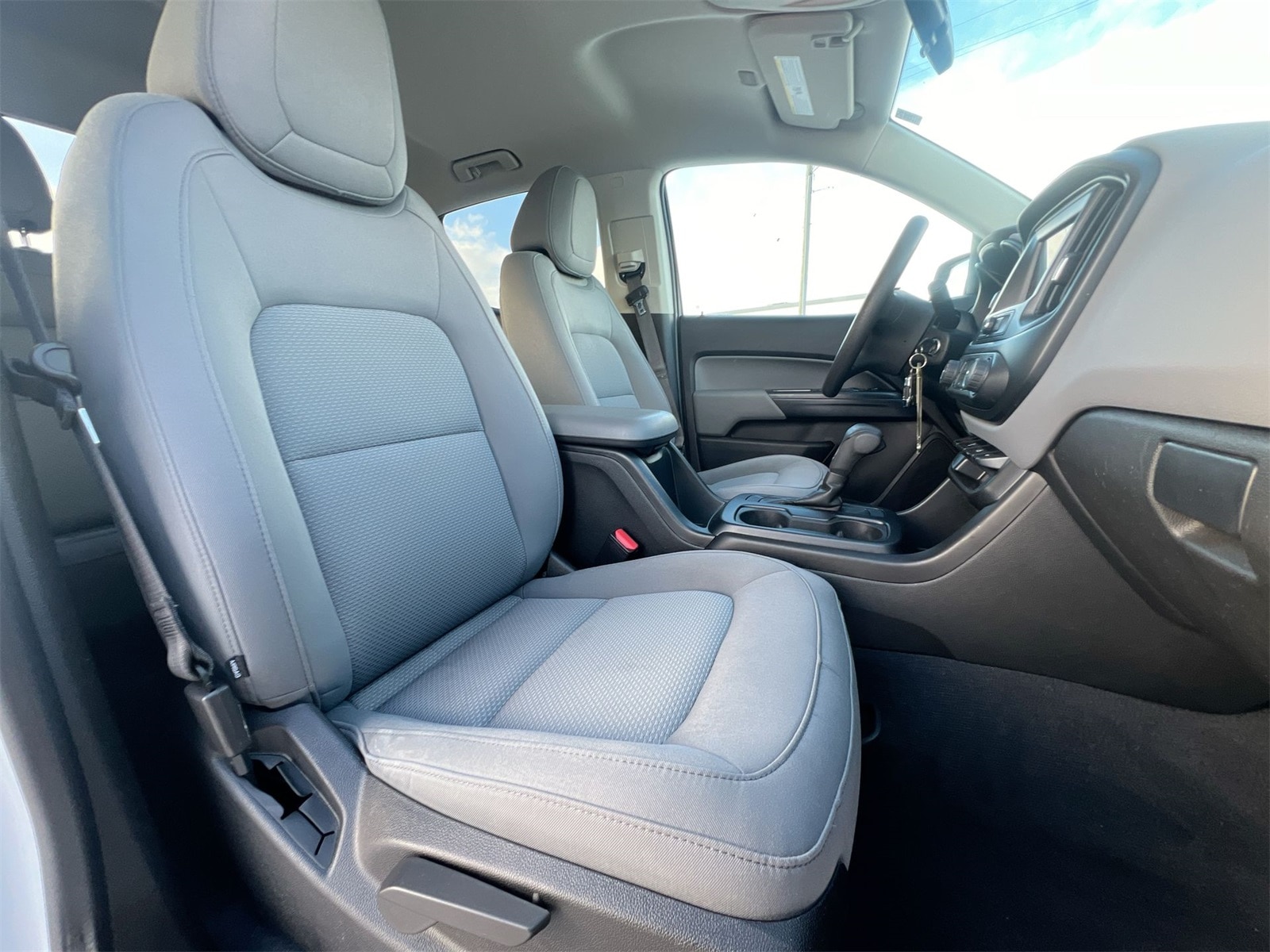 Thumbnail: 2021 Chevrolet Colorado - 21