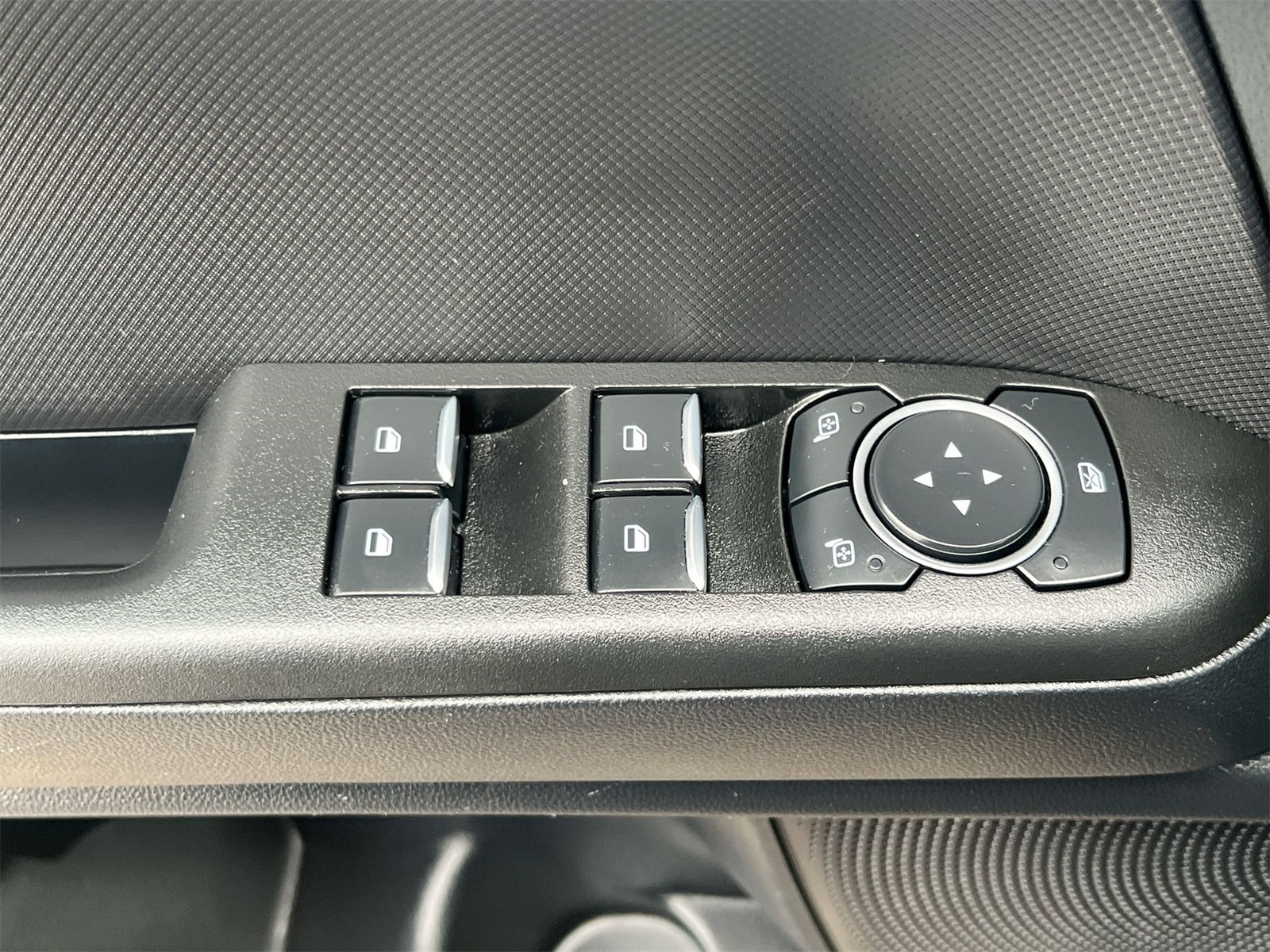 Thumbnail: 2023 Ford Bronco Sport - 18