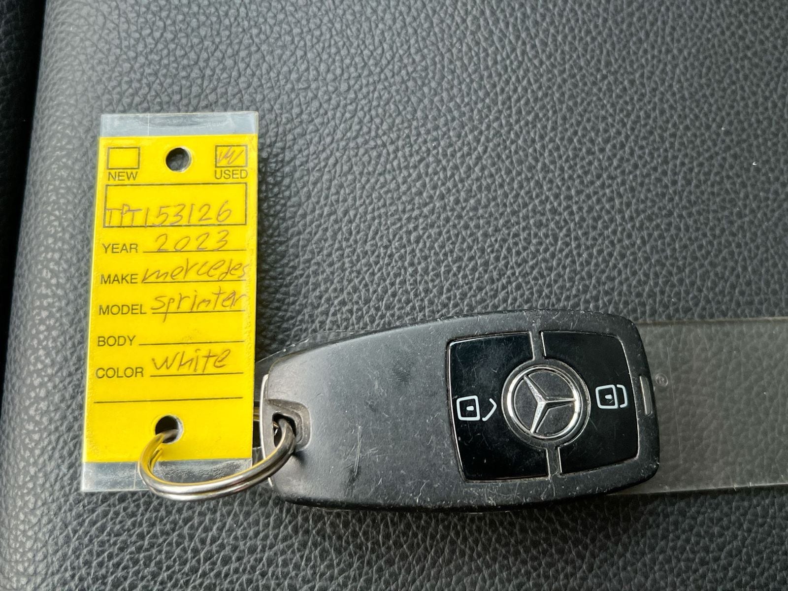 Thumbnail: 2023 Mercedes-Benz Sprinter - 28