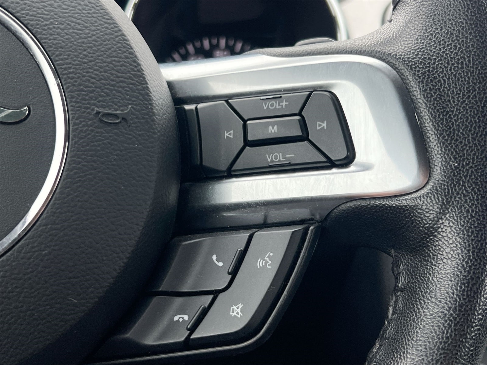 Thumbnail: 2017 Ford Mustang - 24