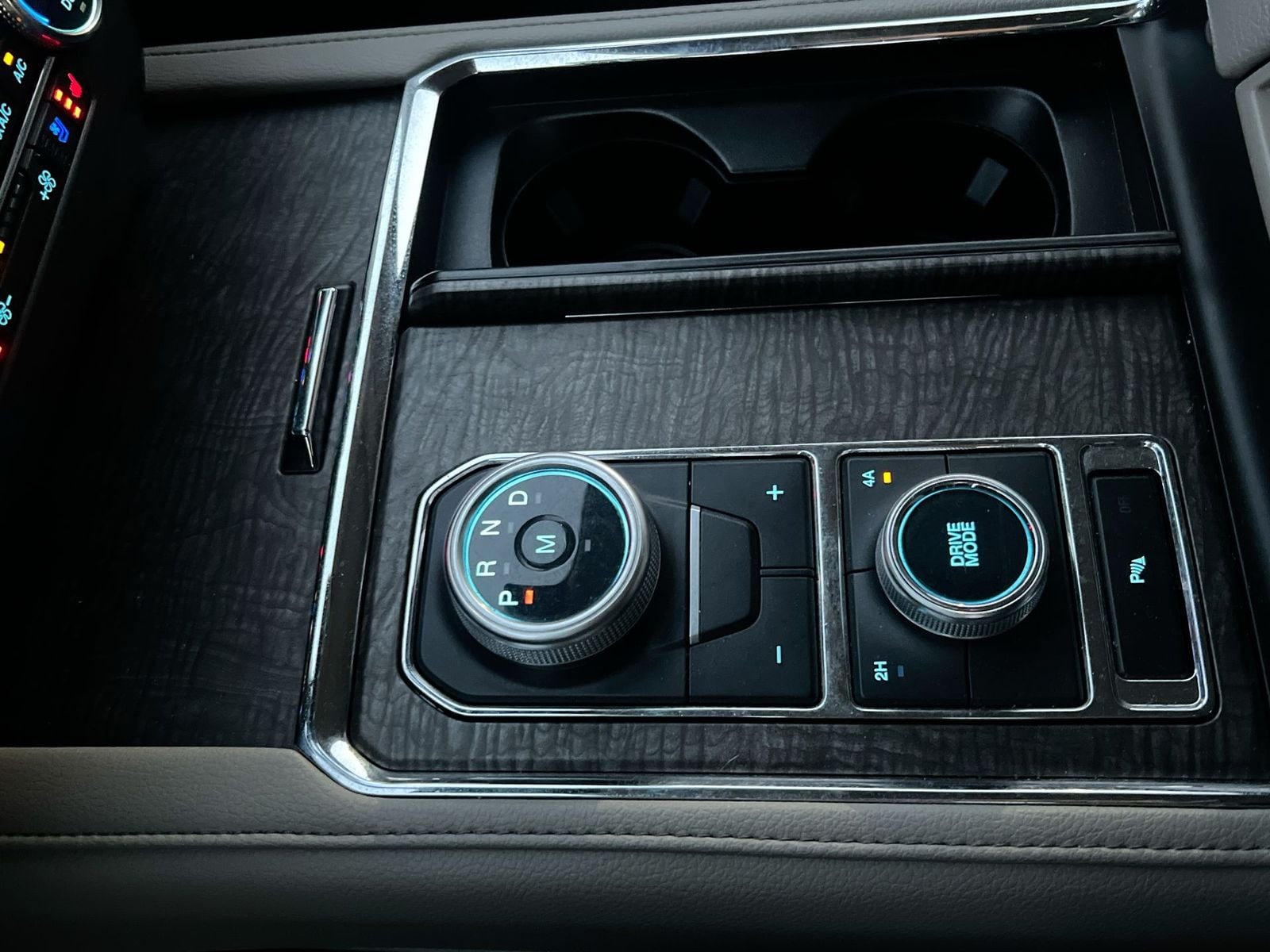 Thumbnail: 2021 Ford Expedition - 30