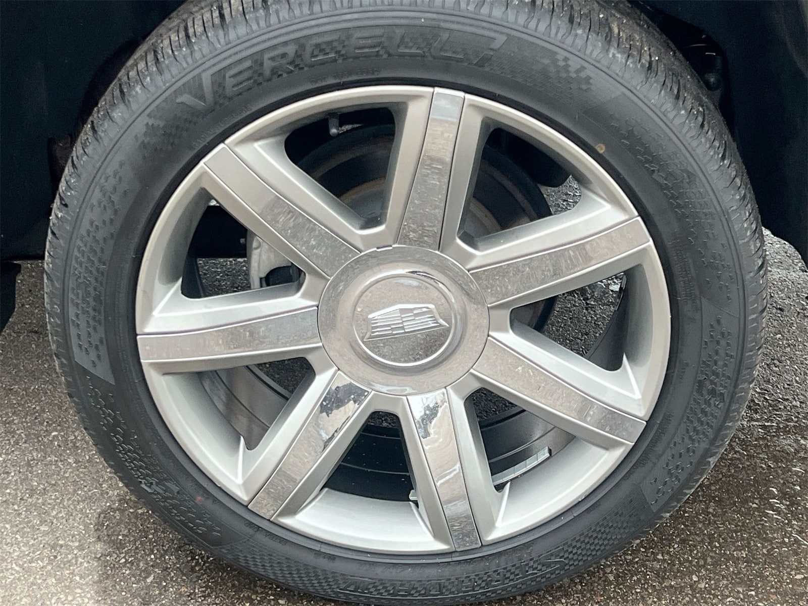 Thumbnail: 2016 Cadillac Escalade - 14