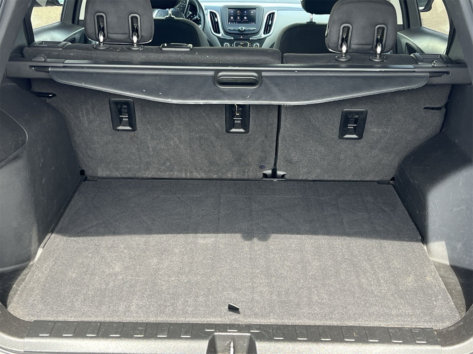 Thumbnail: 2020 Chevrolet Equinox - 34