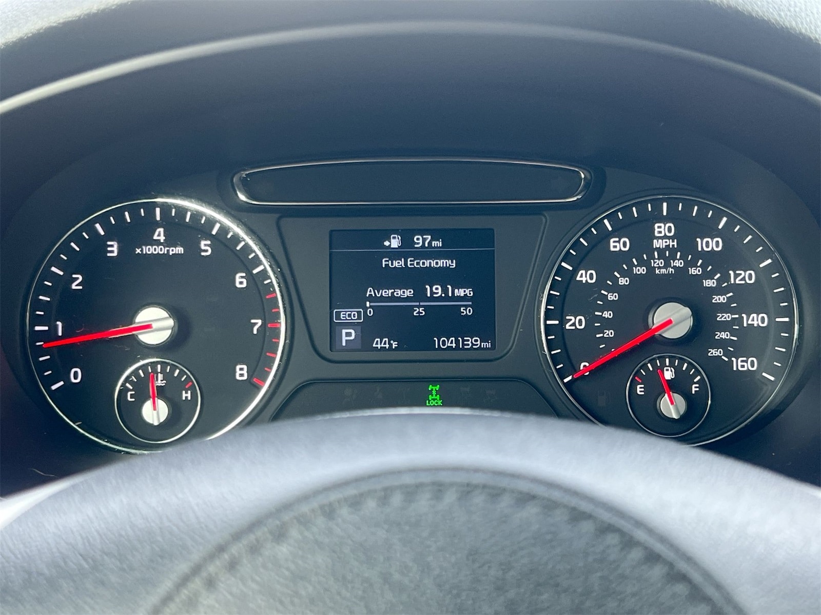 Thumbnail: 2020 Kia Sorento - 34