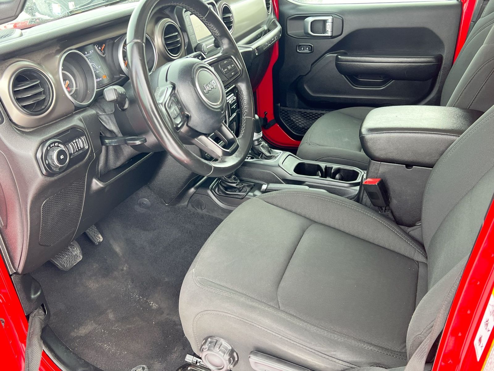 Thumbnail: 2020 Jeep Wrangler - 10