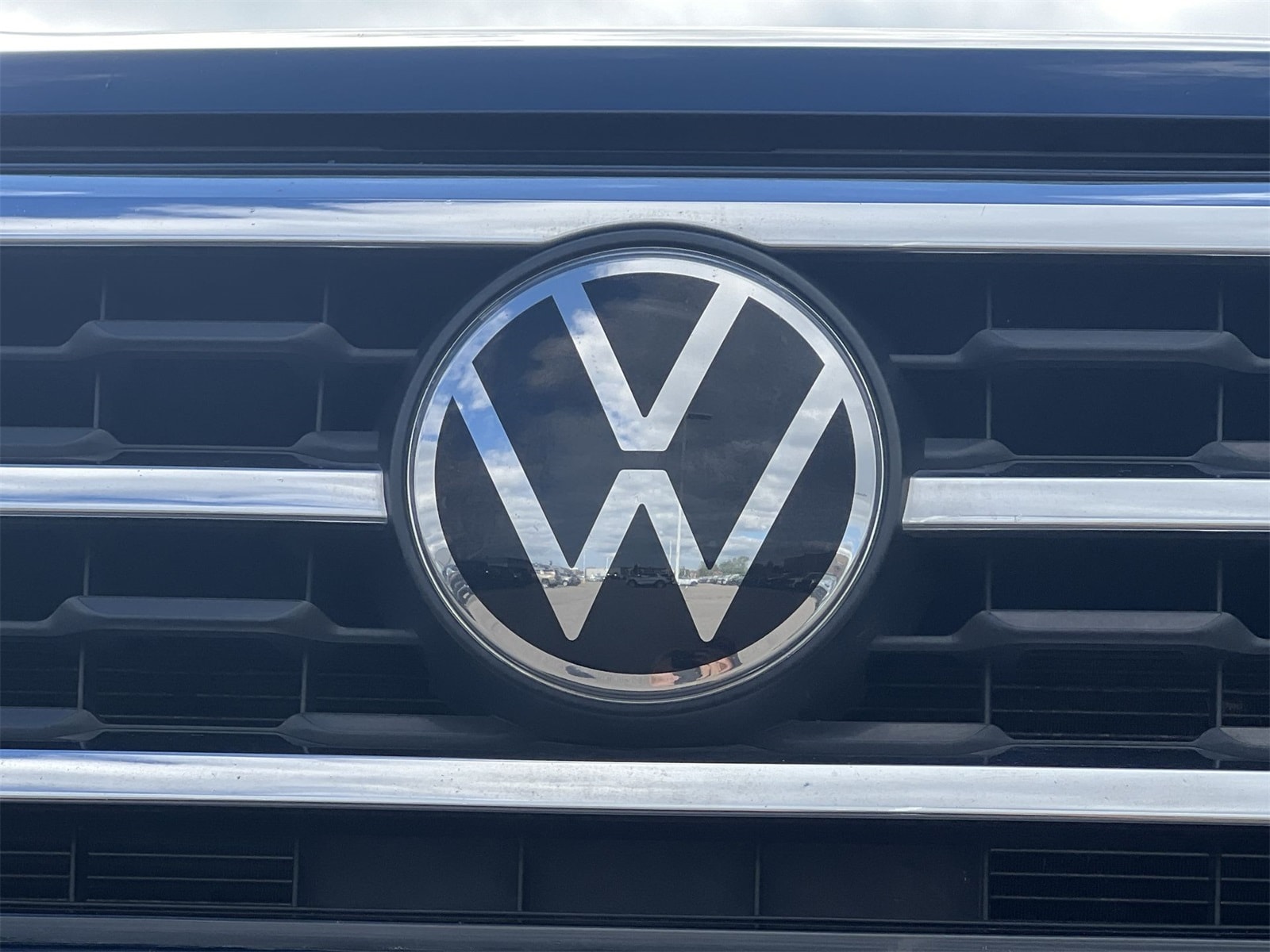 Thumbnail: 2021 Volkswagen Atlas - 13